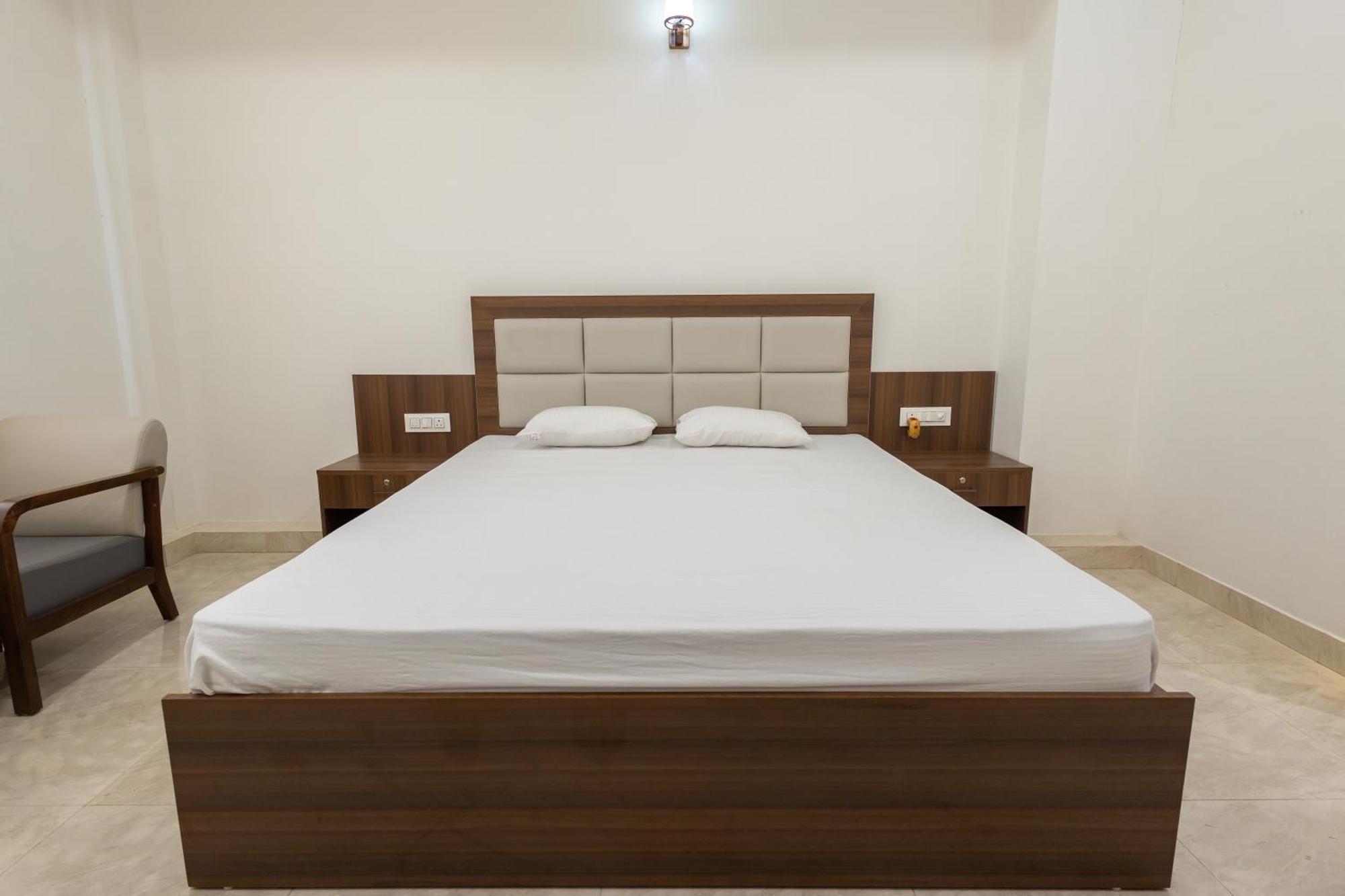 Maryada Maitri Resort -100 Rooms & 3 Banquets Siliguri Buitenkant foto